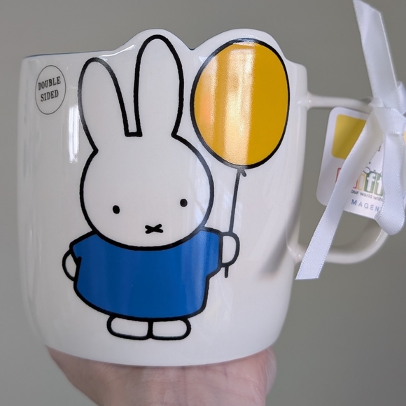 ❌SOLD❌Miffy x Magenta Minimalist Double Sided Mug with Balloon Design 🎈 - Picture 2 of 6